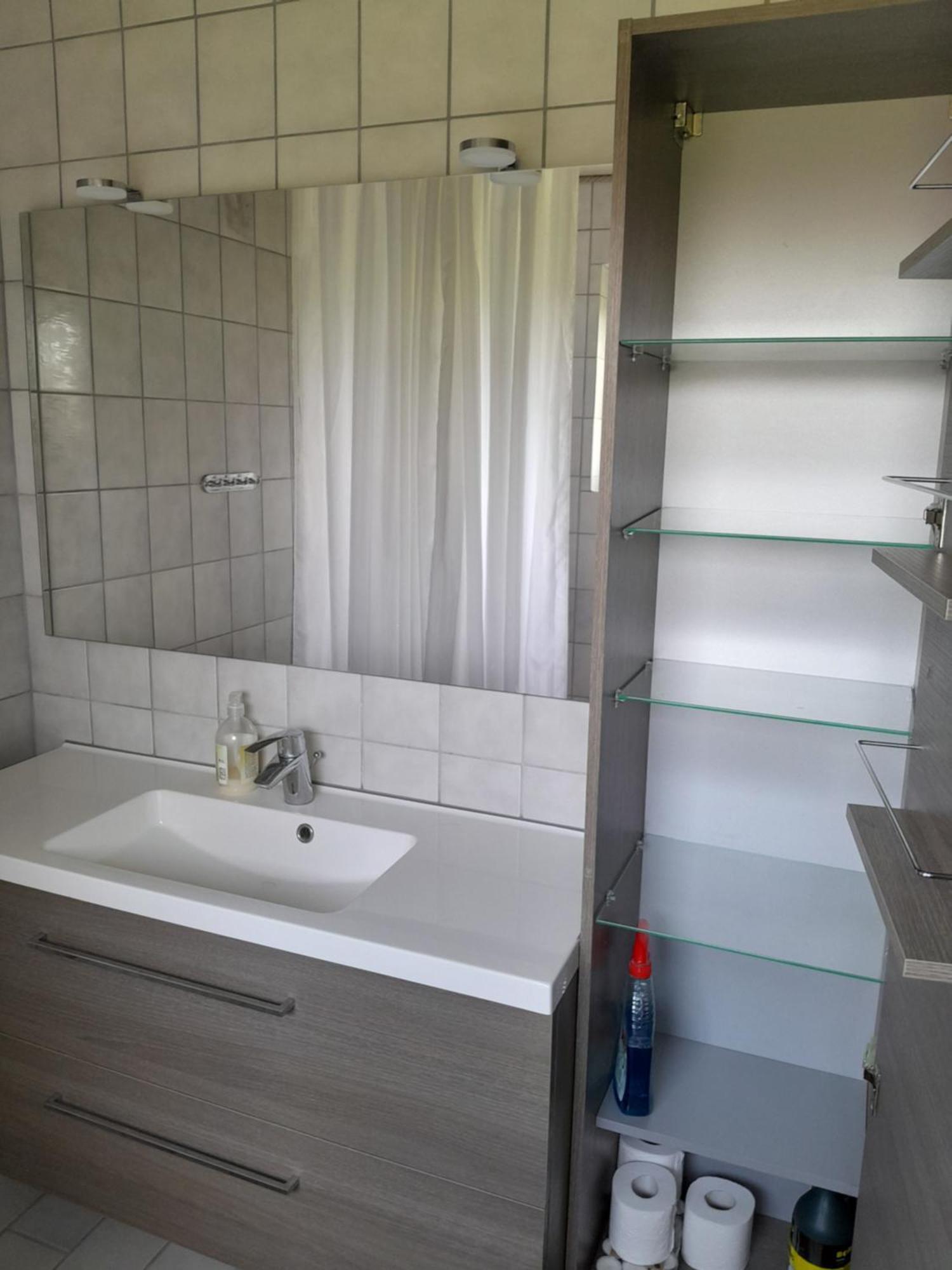 2 Bedroom 1 Bath Apartment Круса Екстер'єр фото