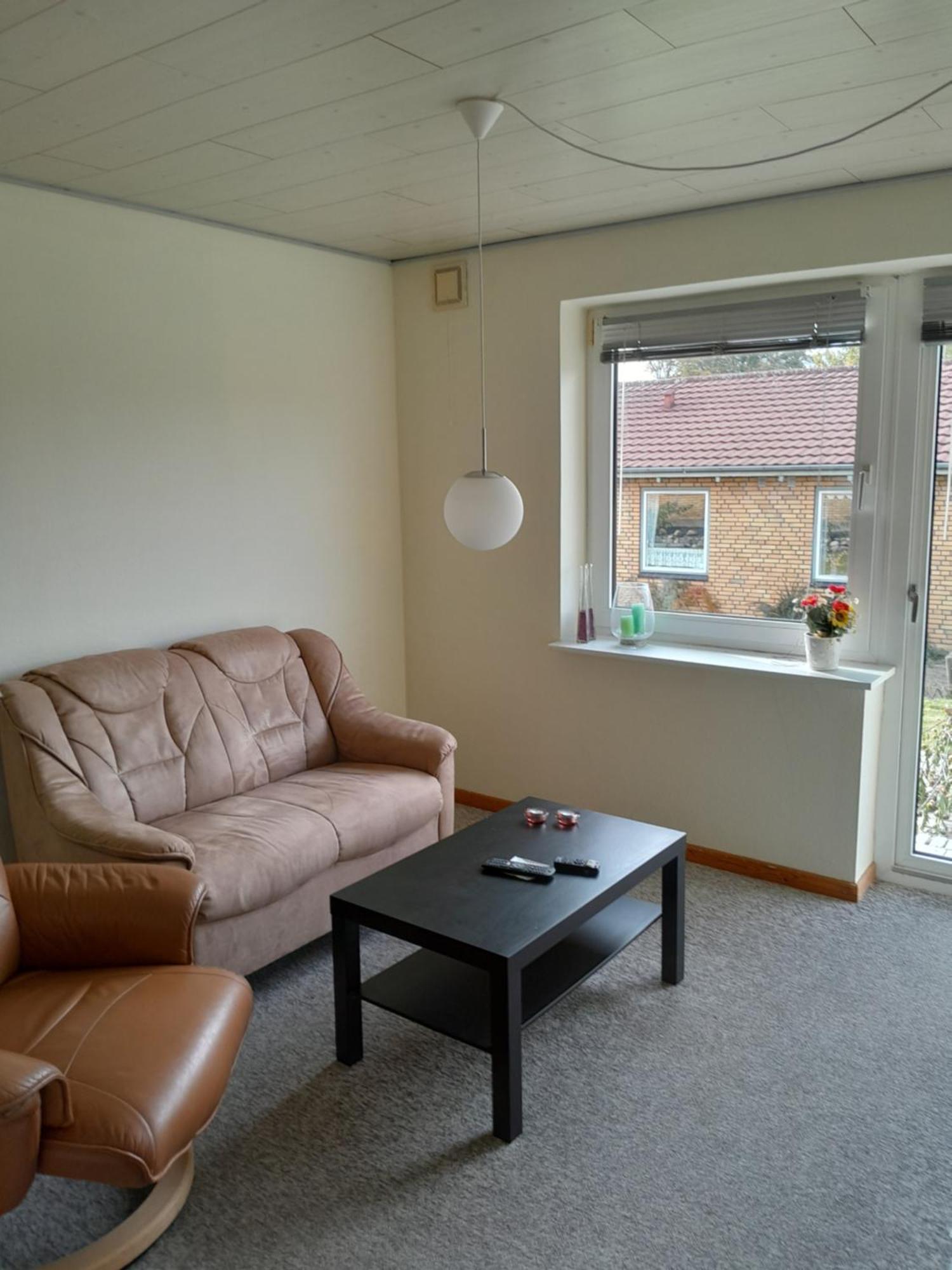 2 Bedroom 1 Bath Apartment Круса Екстер'єр фото